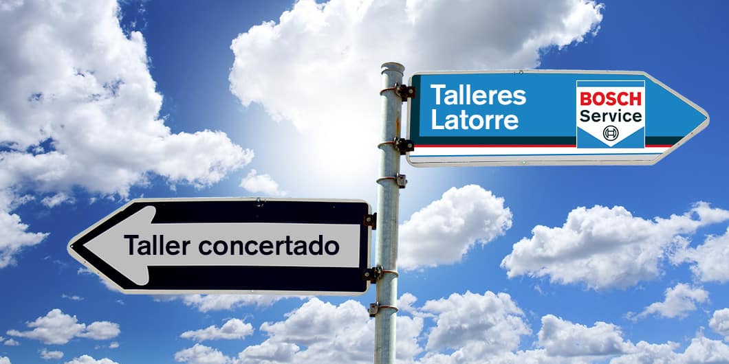 Imagen con dos flechas de tráfico que representa la opción de elegir Talleres Latorre como taller de confianza en vez del taller concertado de tu aseguradora
