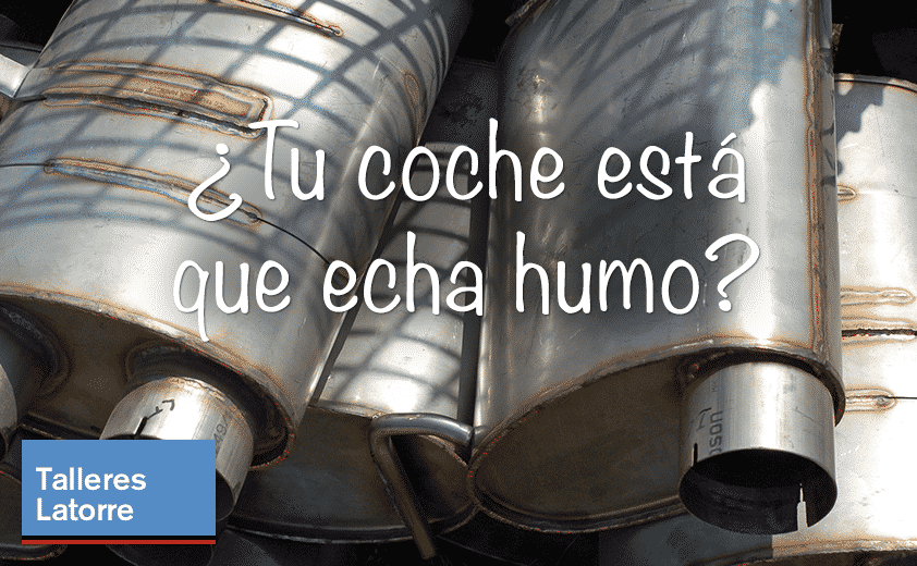 Humo: Imagen de tubos de escape viejos